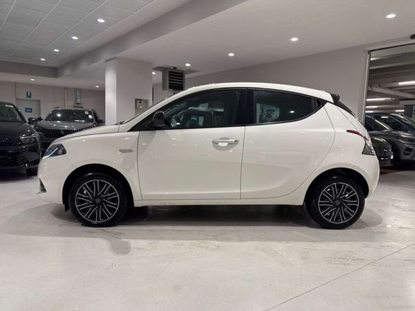 Lancia Ypsilon 51 kW image number 5