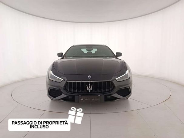 Maserati Ghibli 2.0 GT 243 kW image number 2