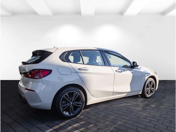 BMW 118i 100 kW image number 3