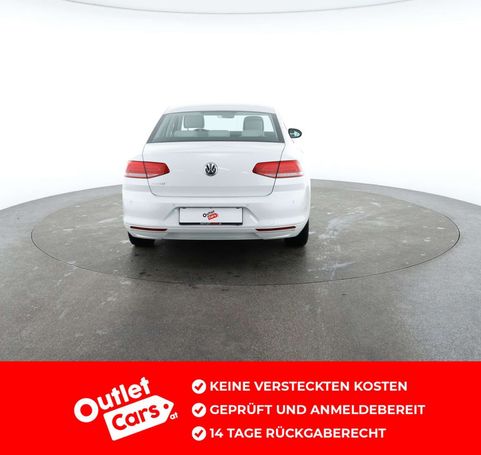 Volkswagen Passat TDI SCR DSG Comfortline 110 kW image number 4