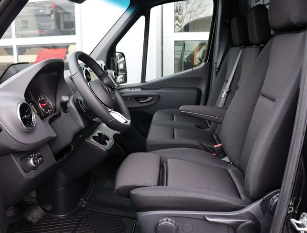 Mercedes-Benz Sprinter 319 CDI 140 kW image number 6