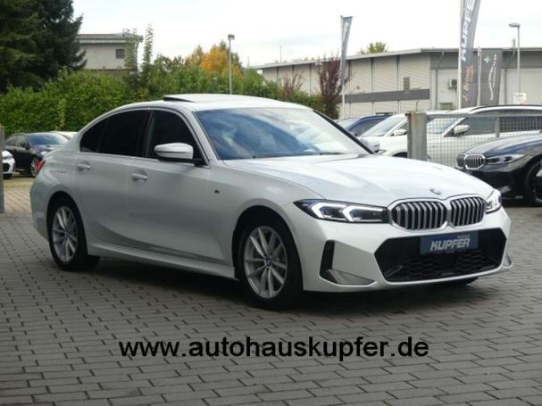 BMW 330i 180 kW image number 2