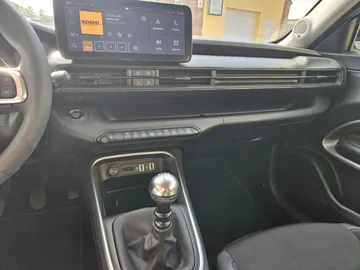 Car image 21