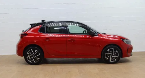 Car image 4