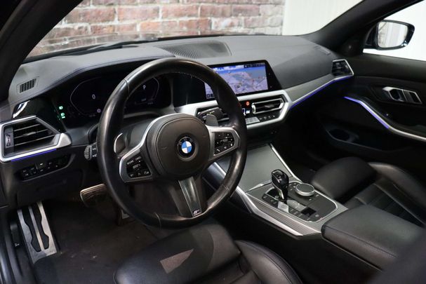 BMW 330i M Sport 190 kW image number 14