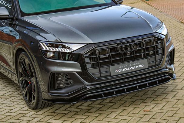 Audi Q8 55 TFSIe quattro 280 kW image number 9