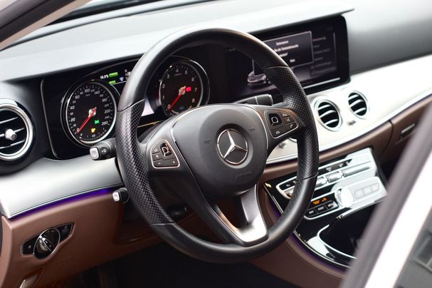 Mercedes-Benz E 350 e 220 kW image number 7