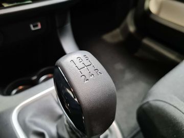 Car image 31