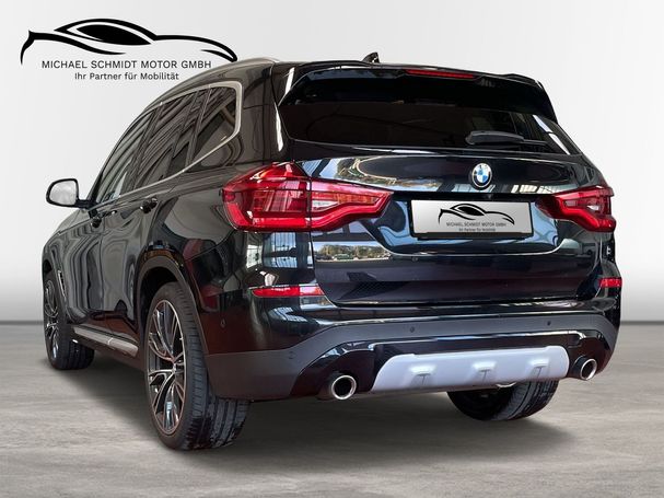 BMW X3 xDrive20i 135 kW image number 4