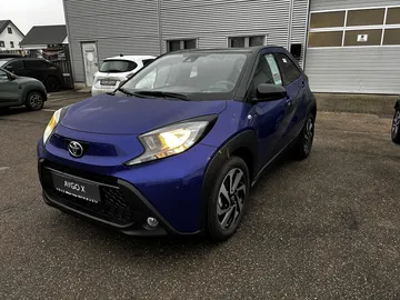 Car image 1