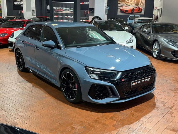 Audi RS3 TFSI quattro S tronic 294 kW image number 2