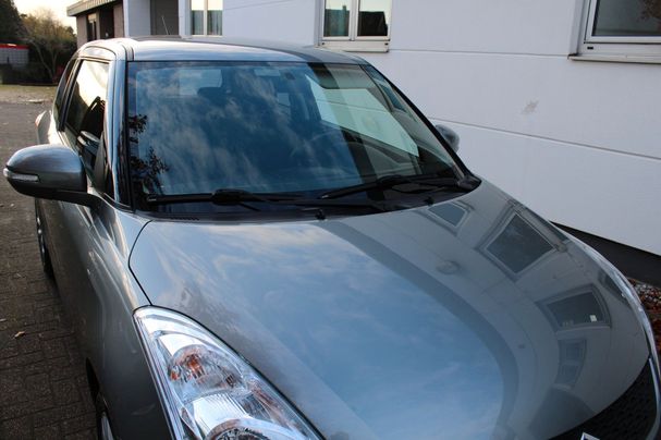 Suzuki Swift 1.2 Comfort 69 kW image number 4