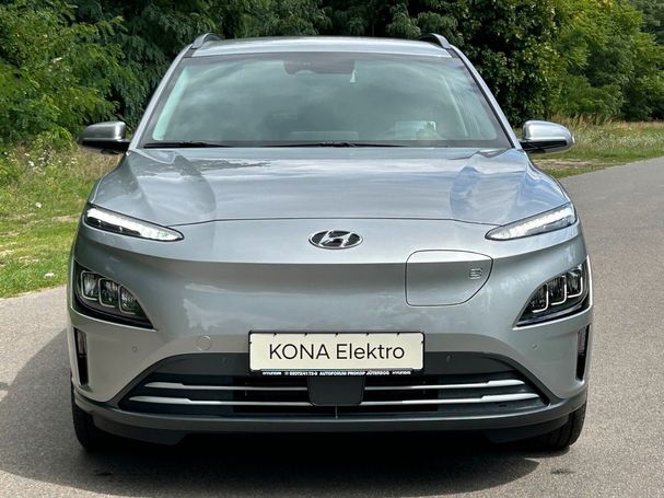 Hyundai Kona EV Trend 150 kW image number 5