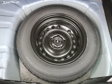 Car image 31