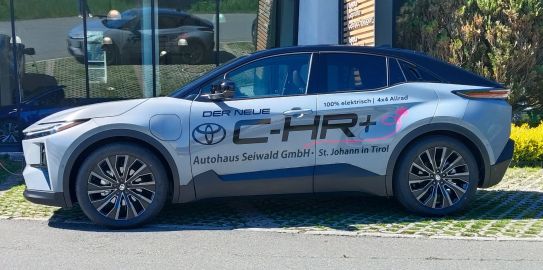 Car image 2