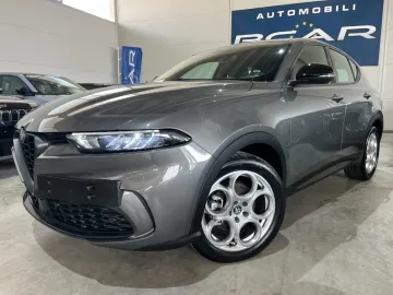 Car image 25