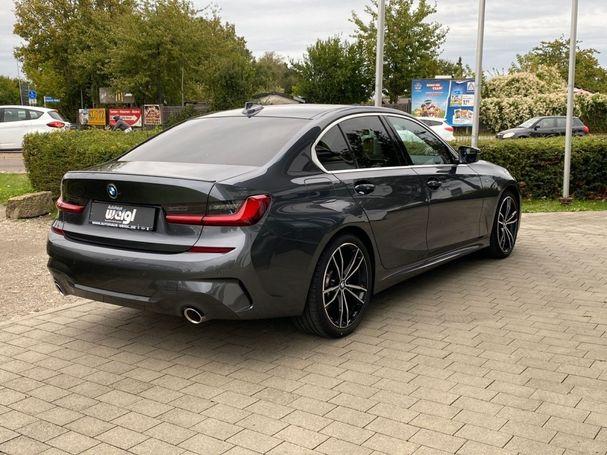 BMW 320i M Sport 135 kW image number 3