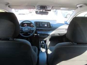 Car image 13