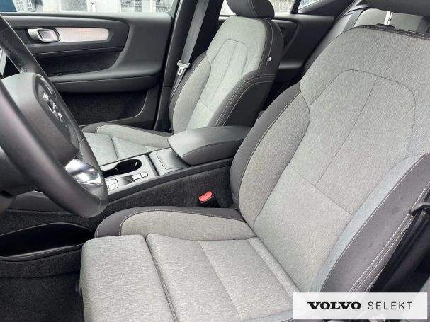 Volvo XC40 120 kW image number 11