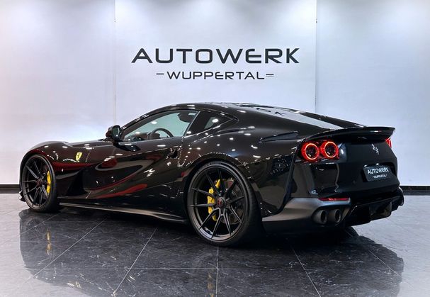 Ferrari 812 Superfast 588 kW image number 4