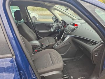 Car image 10