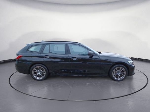 BMW 330 Touring Advantage xDrive 185 kW image number 7