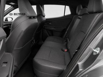 Car image 10