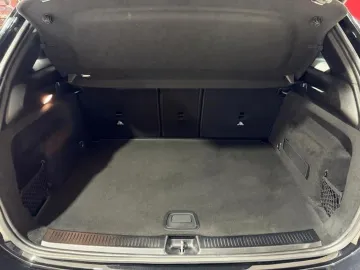 Car image 46