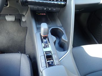 Car image 11