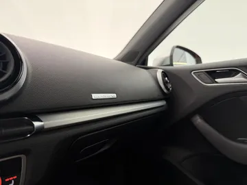 Car image 42