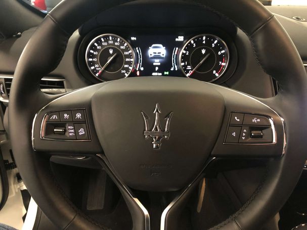 Maserati Levante GT Hybrid 243 kW image number 19