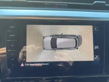 Car image 31
