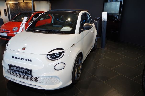 Abarth 500C e 114 kW image number 1