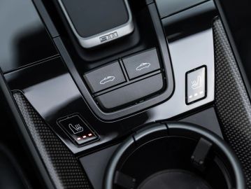Car image 50