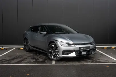 Car image 48