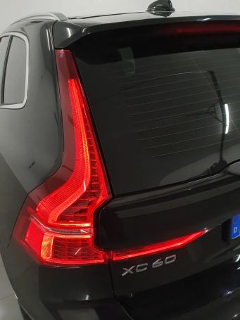 Volvo XC60 B4 Geartronic Inscription 145 kW image number 38