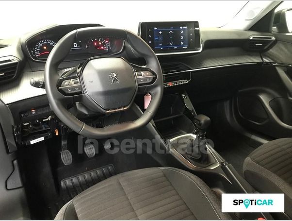 Peugeot 2008 1.2 PureTech 74 kW image number 8