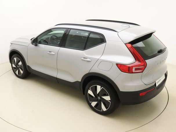 Volvo XC40 Single Motor Essential 175 kW image number 9