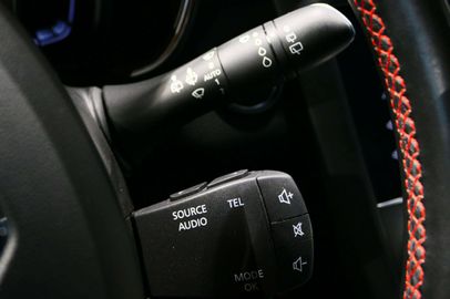 Car image 37