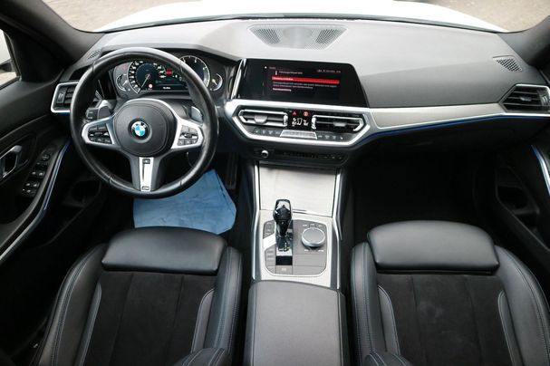 BMW 320d M Sport 140 kW image number 15