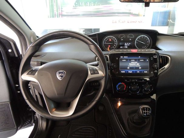 Lancia Ypsilon 51 kW image number 8