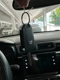 Car image 23