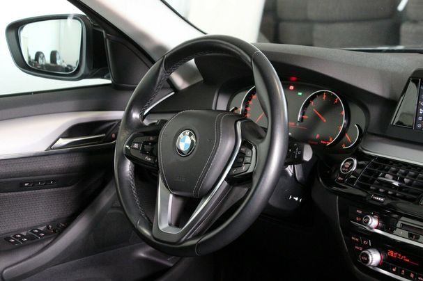 BMW 520d Touring 140 kW image number 10