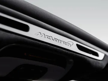 Car image 45