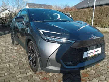 Car image 2