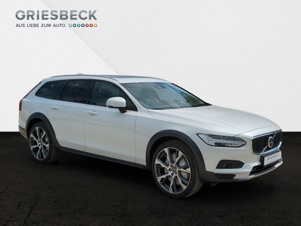 Volvo V90 Cross Country AWD Plus 145 kW image number 6