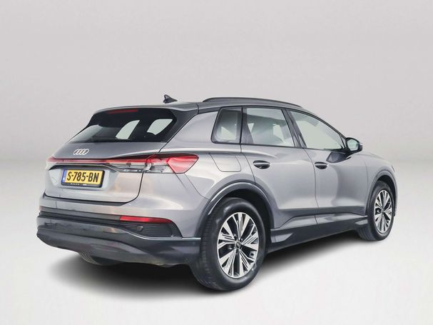 Audi Q4 45 quattro e-tron Advanced 195 kW image number 3