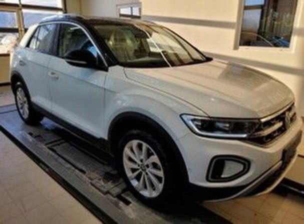 Volkswagen T-Roc 1.5 TSI Style DSG 110 kW image number 4