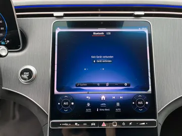 Car image 33