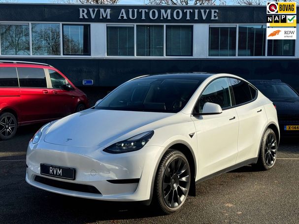 Tesla Model Y 220 kW image number 2